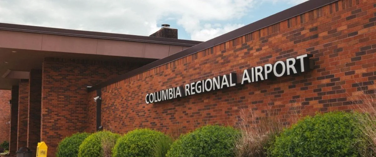 Air Wisconsin Airline COU Terminal