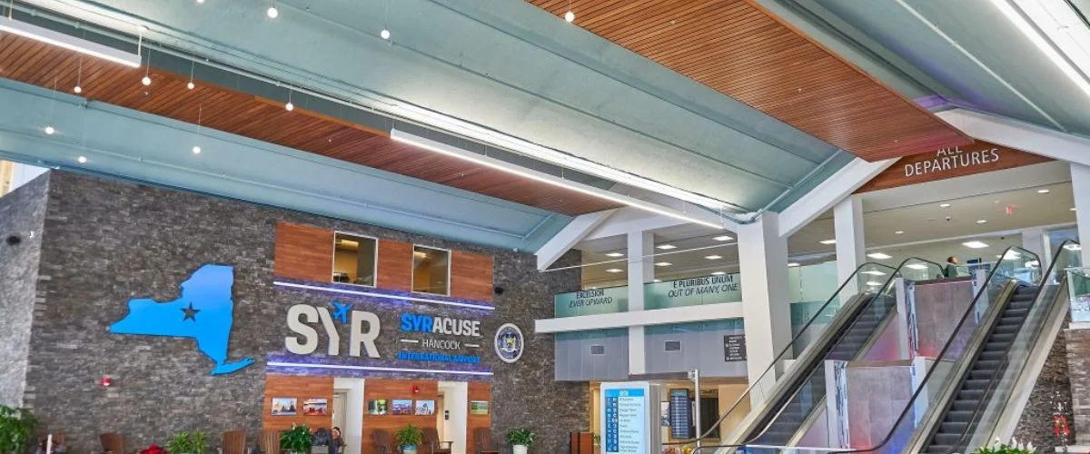 Air Wisconsin Airline SYR Terminal