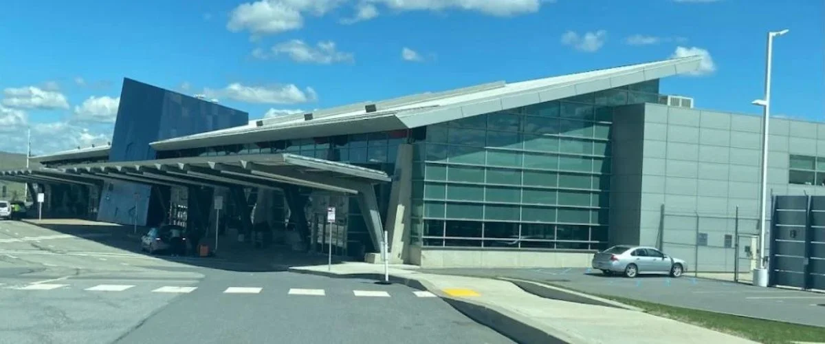 United Airlines AVP Terminal