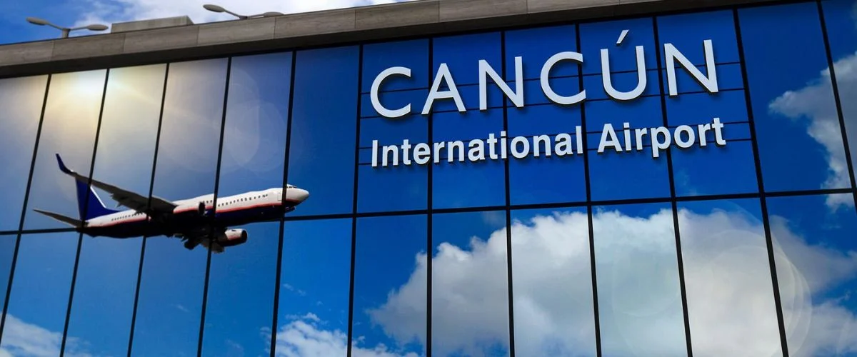 United Airlines CUN Terminal