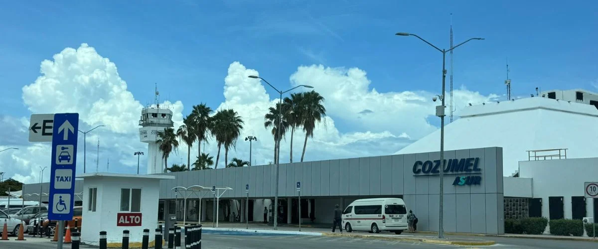 United Airlines CZM Terminal