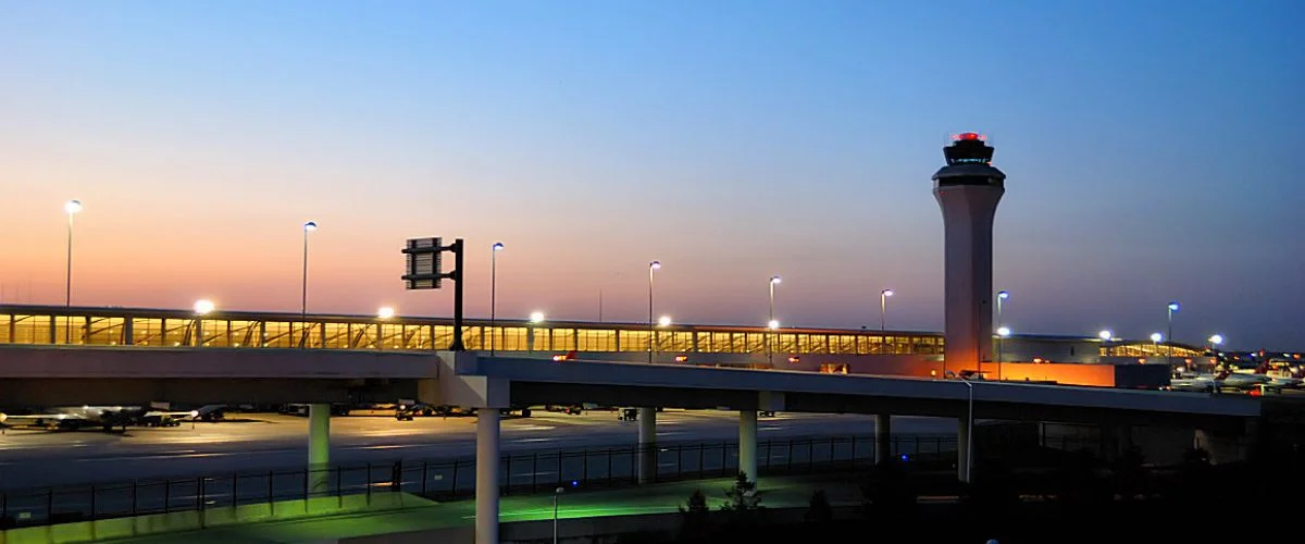 United Airlines DTW Terminal
