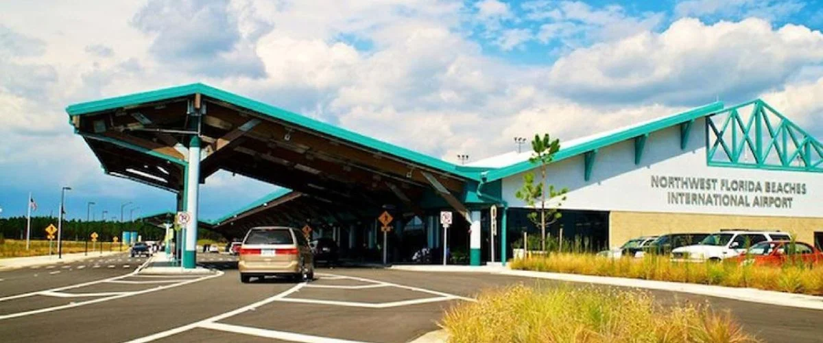 United Airlines ECP Terminal
