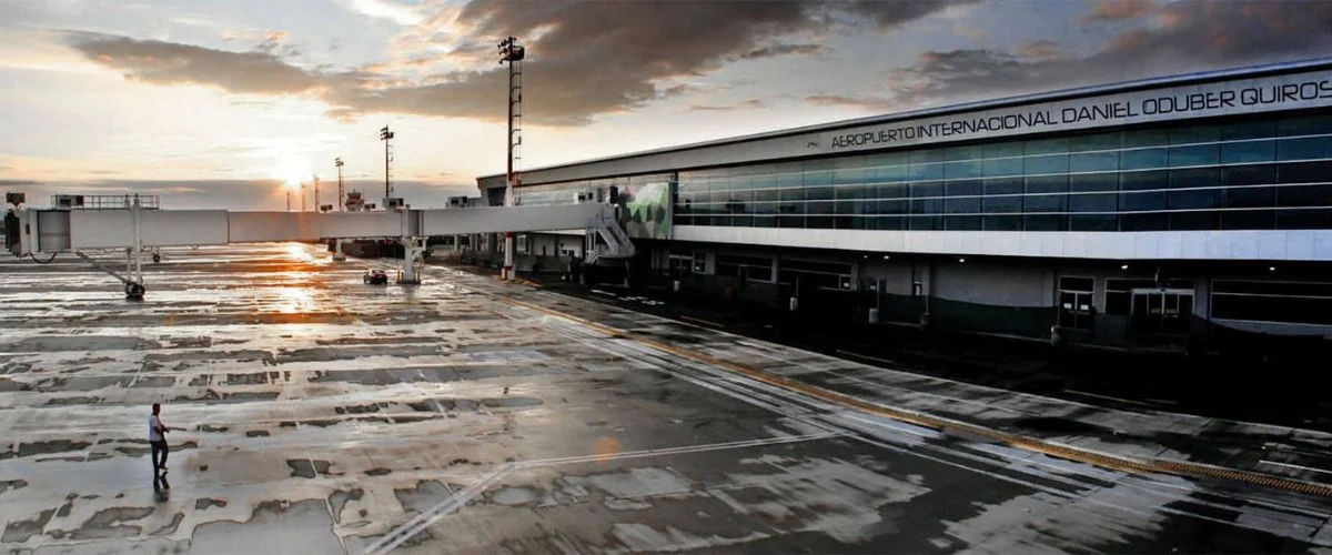 United Airlines LIR Terminal