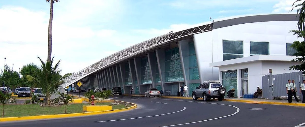 United Airlines MGA Terminal