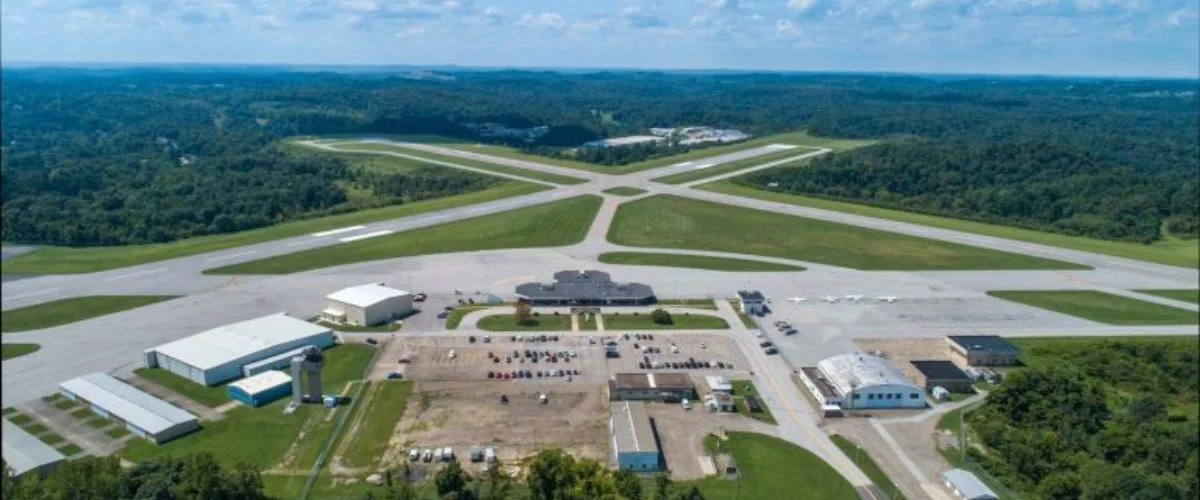 United Airlines PKB Terminal