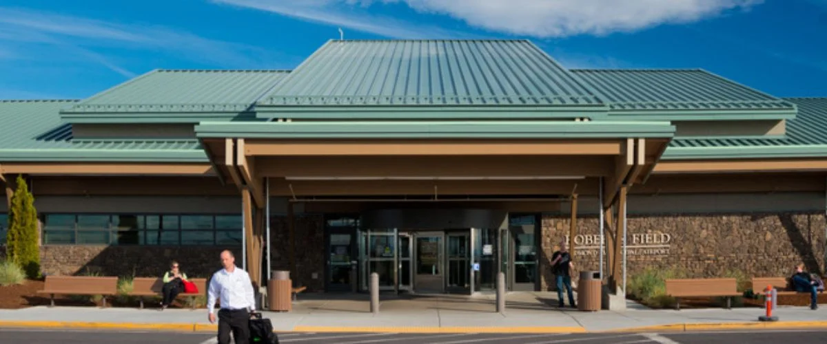 United Airlines RDM Terminal