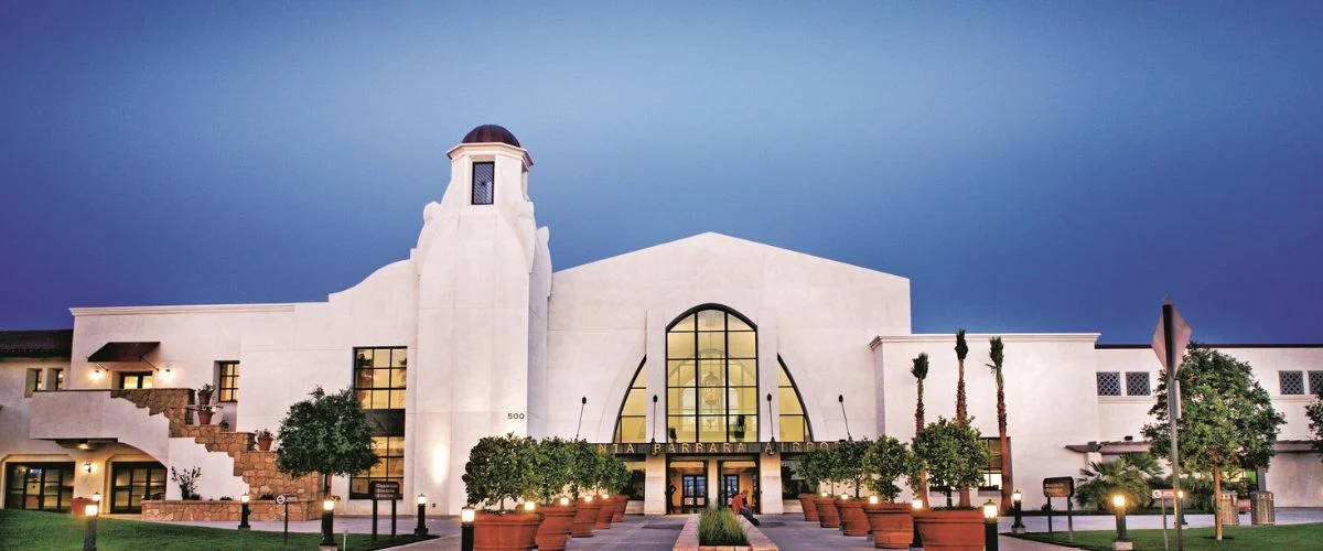 United Airlines SBA Terminal