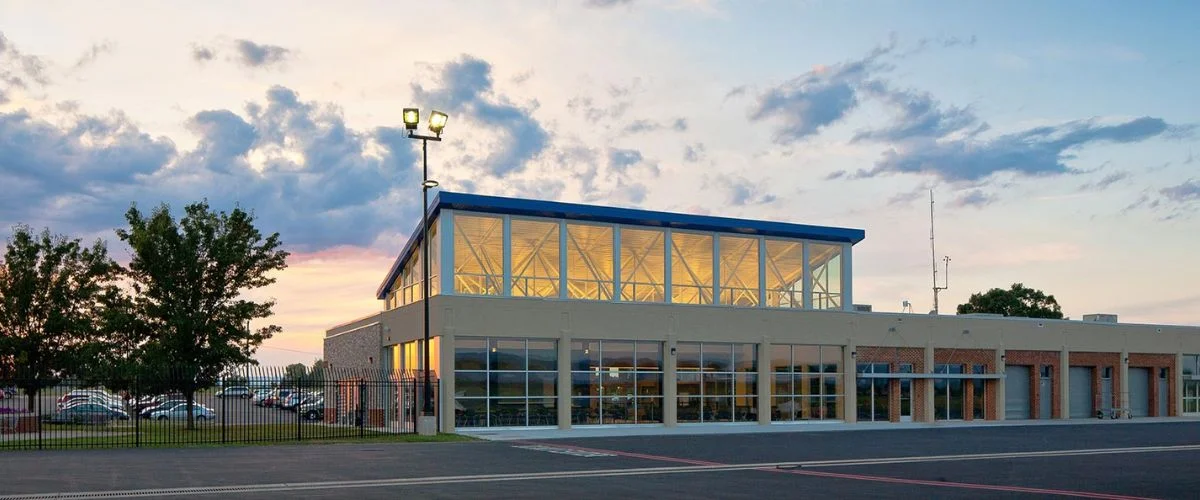 United Airlines SHD Terminal