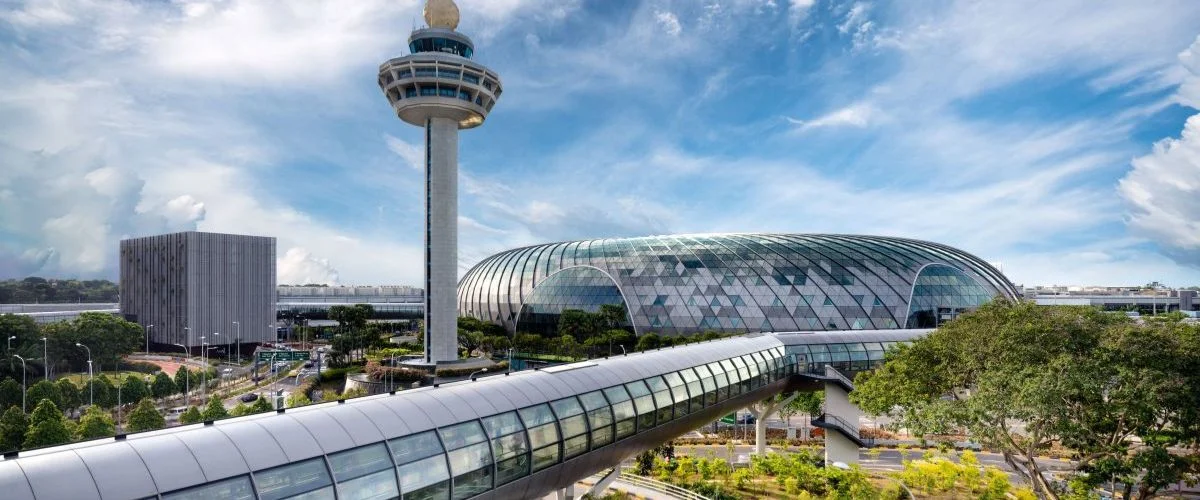 United Airlines SIN Terminal
