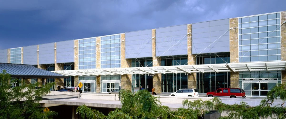 United Airlines TYS Terminal