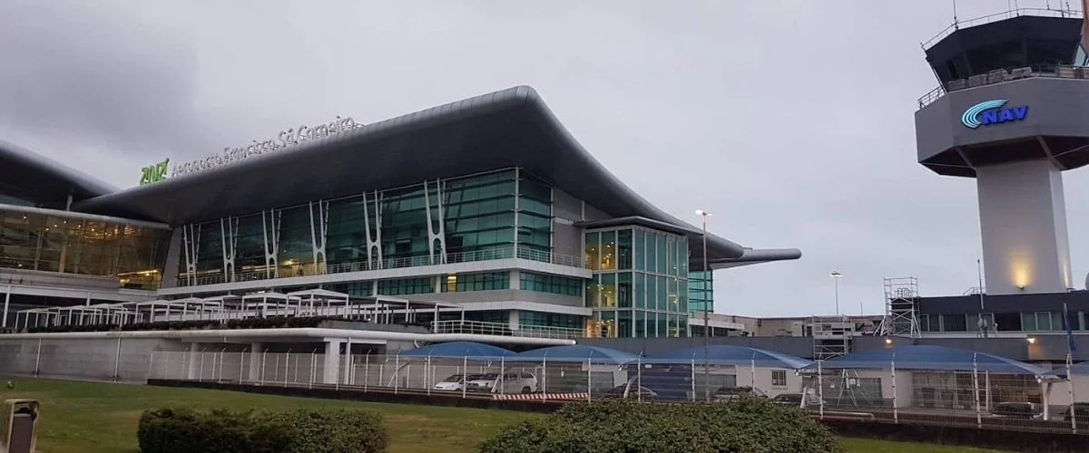 Vietnam Airlines OPO Terminal